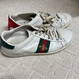 GUCCI SNEAKERS